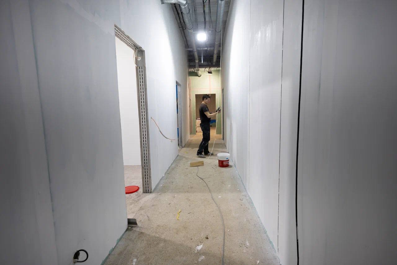 Александр Новиков: Продолжаем следить за строительством центра настольного тенниса на проспекте Гагарина Александр Новиков: Продолжаем следить за строительством центра настольного тенниса на проспекте Гагарина