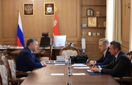 Василий Анохин: В условиях современных вызовов вопросы обороны и национальной безопасности особенно актуальны