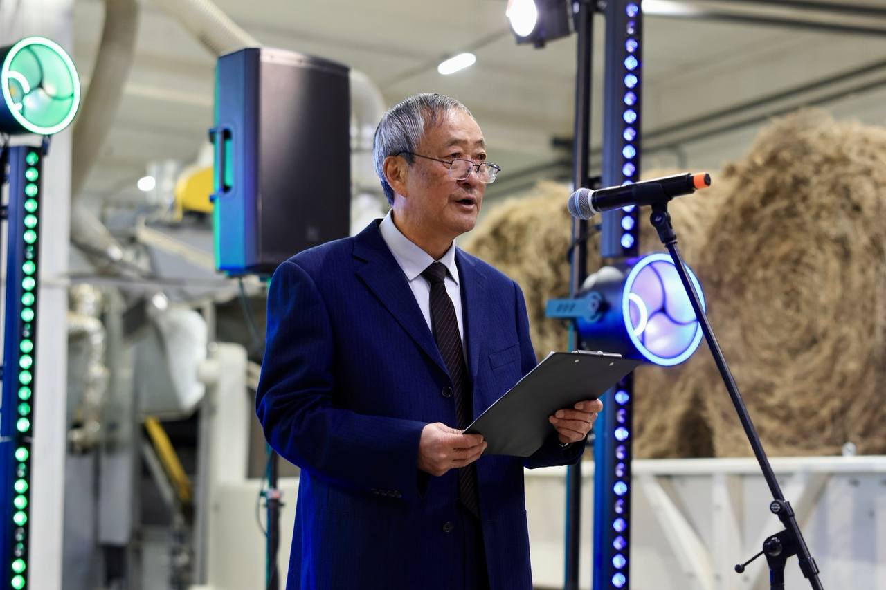 Василий Анохин: Возрождаем льноводство в Смоленской области Василий Анохин: Возрождаем льноводство в Смоленской области