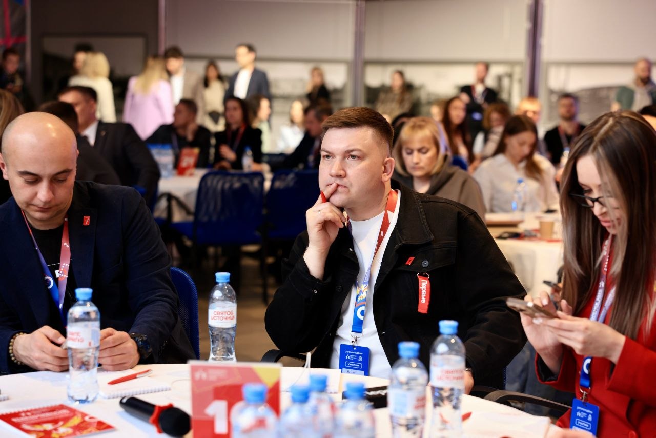 Артём Туров: Смоленск впервые принял Всероссийское совещание лидеров молодежной политики Артём Туров: Смоленск впервые принял Всероссийское совещание лидеров молодежной политики