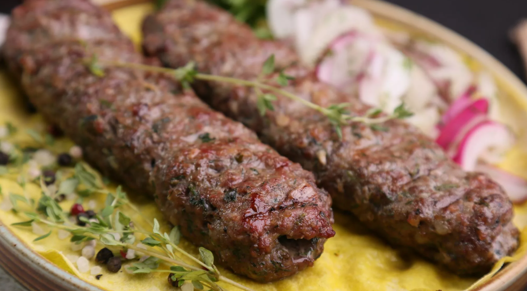 Люля-кебаб с мацони: секреты восточного деликатеса