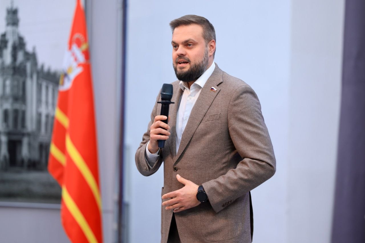 Артём Туров: Смоленск впервые принял Всероссийское совещание лидеров молодежной политики Артём Туров: Смоленск впервые принял Всероссийское совещание лидеров молодежной политики