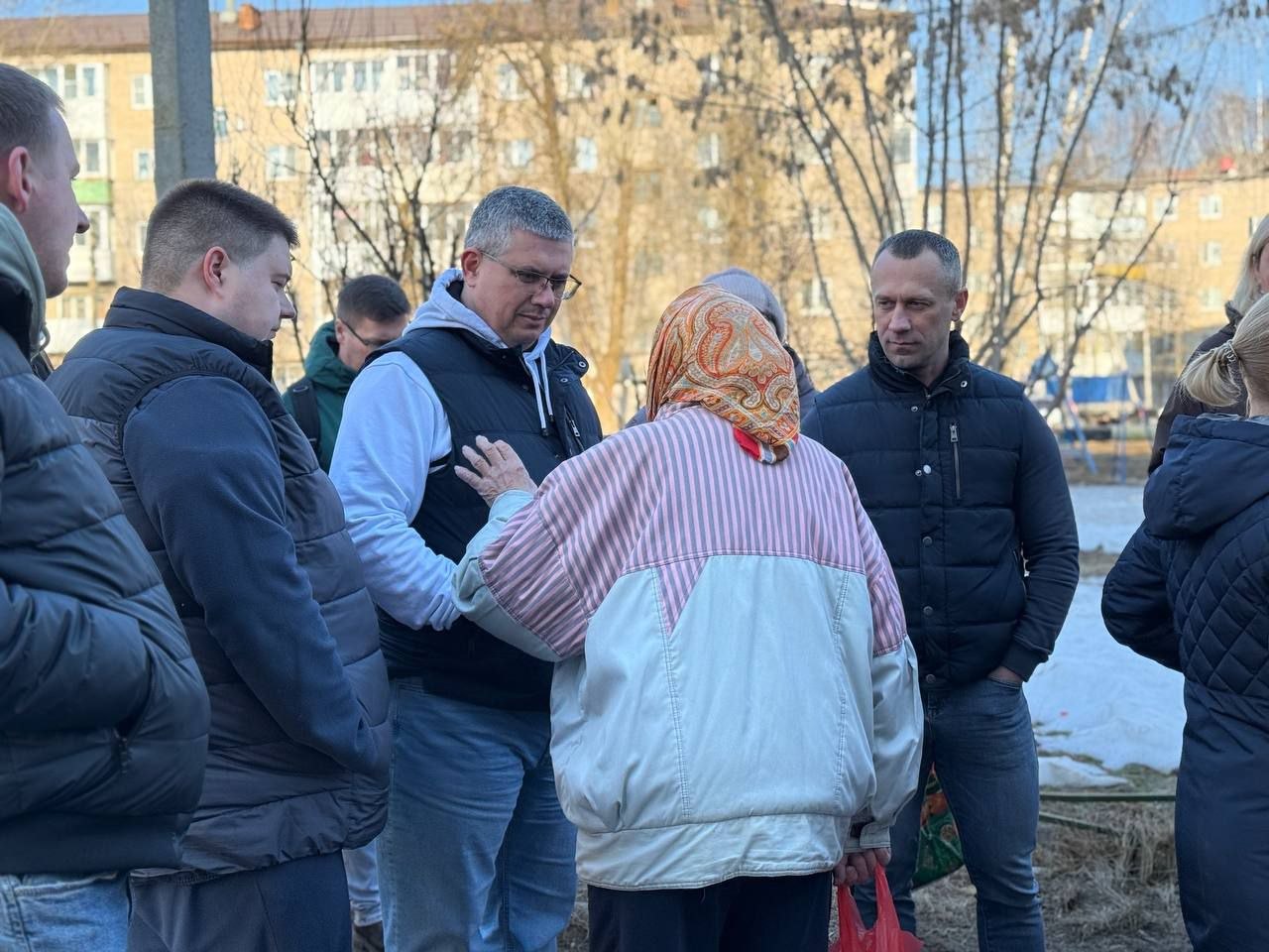 Мэр Смоленска проводит объезд Промышленного района Мэр Смоленска проводит объезд Промышленного района