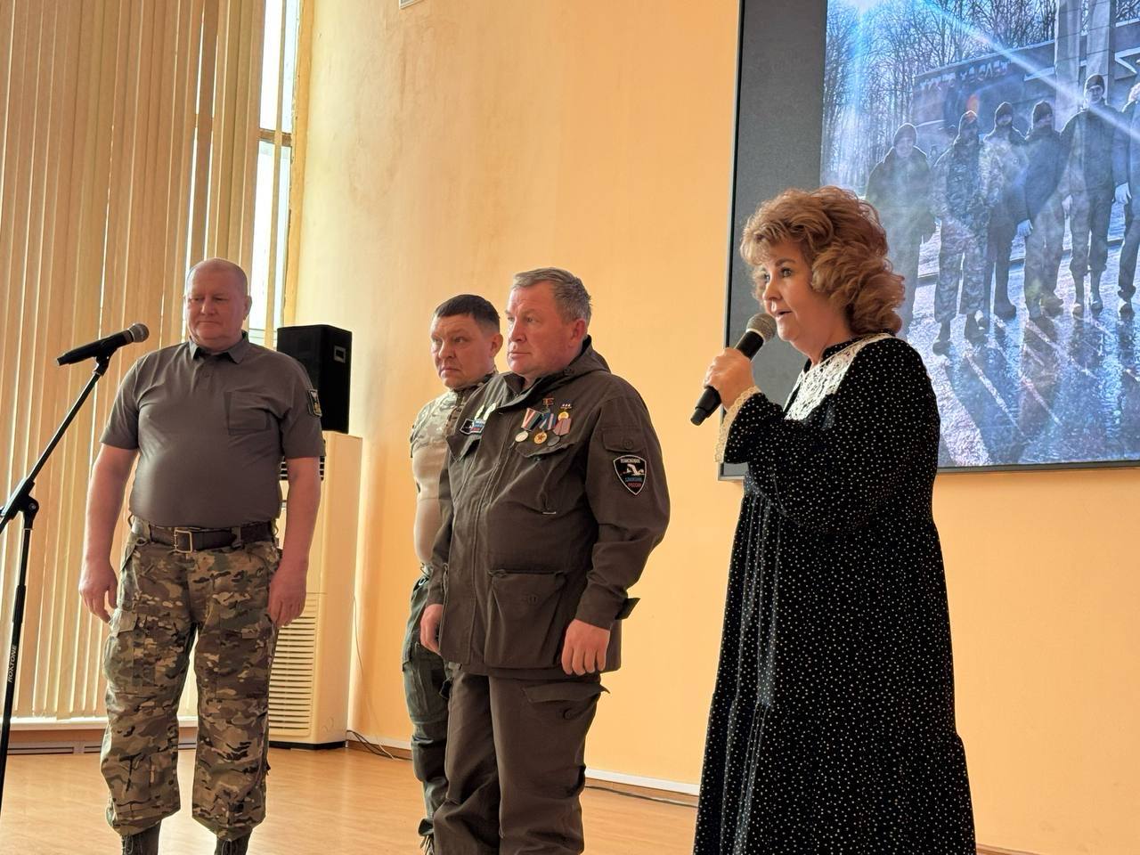 Василий Анохин: Каждую весну поисковики отправляются на места кровопролитных боев Великой Отечественной войны Василий Анохин: Каждую весну поисковики отправляются на места кровопролитных боев Великой Отечественной войны