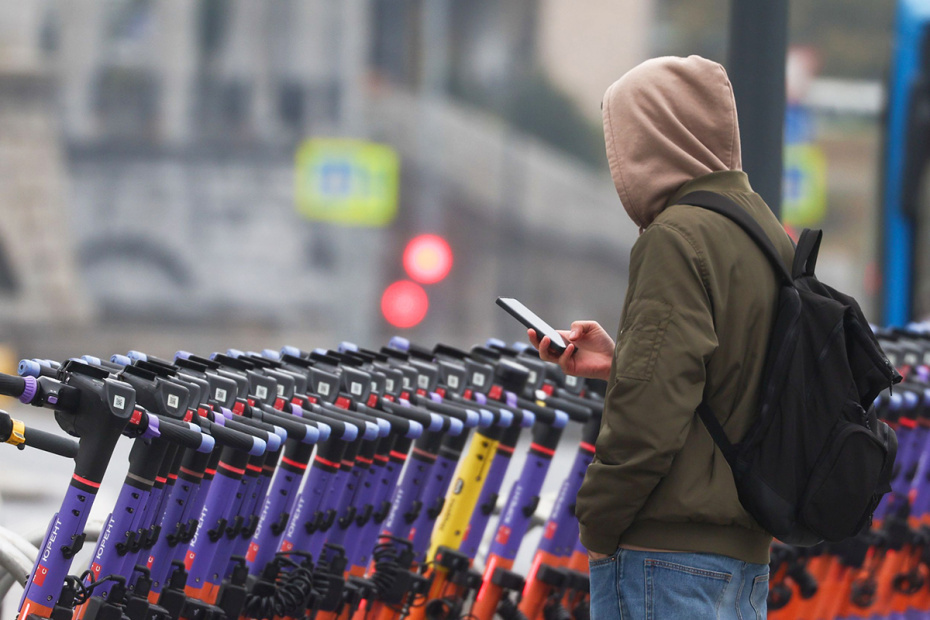 Эксперт призывает расширить белые списки сервисов для россиян