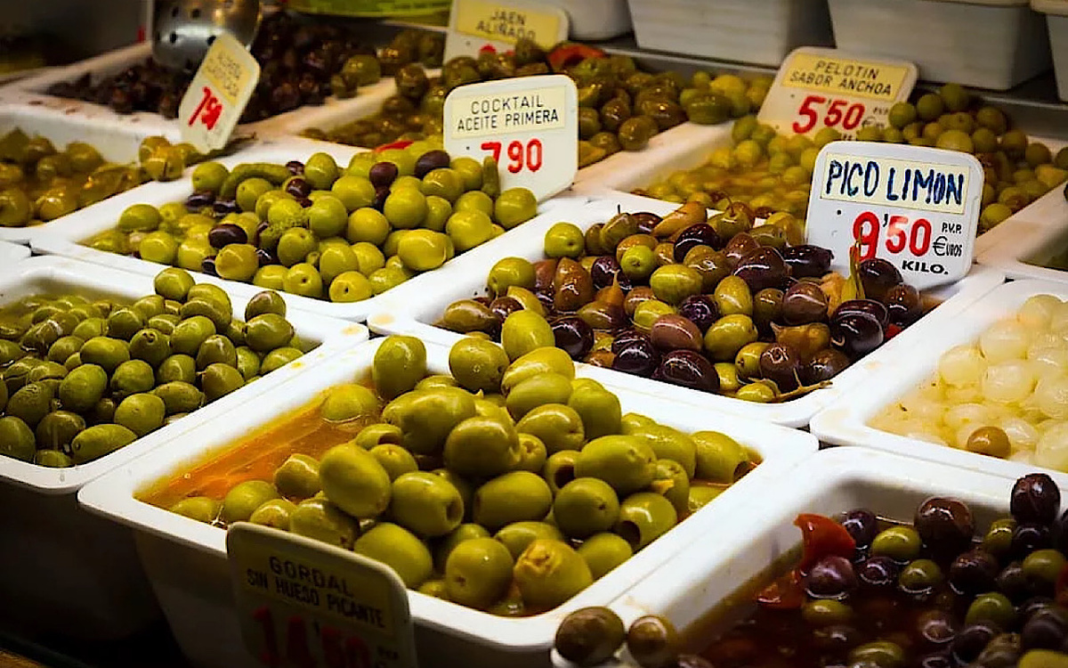 Как выбрать идеальные оливки: секреты сортов и посола