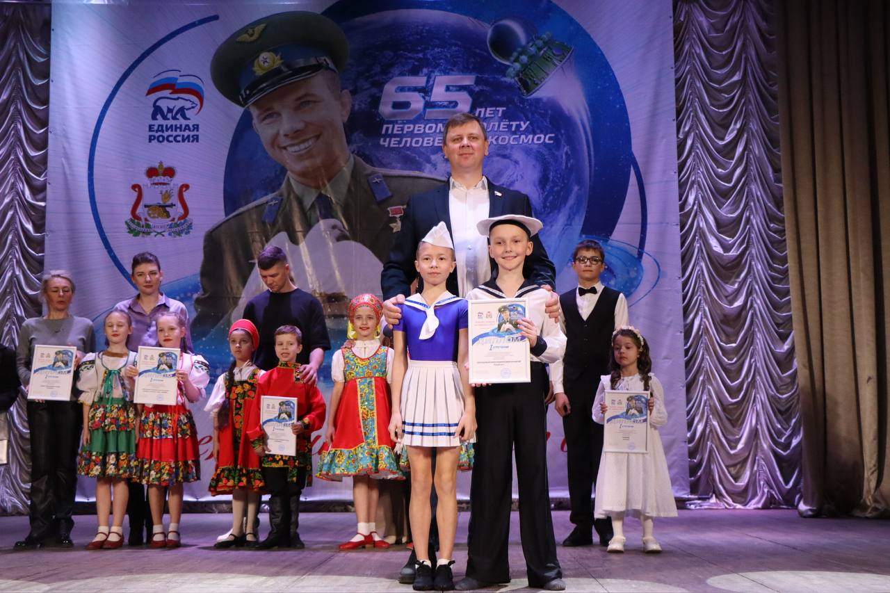 Василий Анохин: В этом году весь мир отметит 65-летие легендарного полета Юрия Алексеевича Гагарина в космос Василий Анохин: В этом году весь мир отметит 65-летие легендарного полета Юрия Алексеевича Гагарина в космос