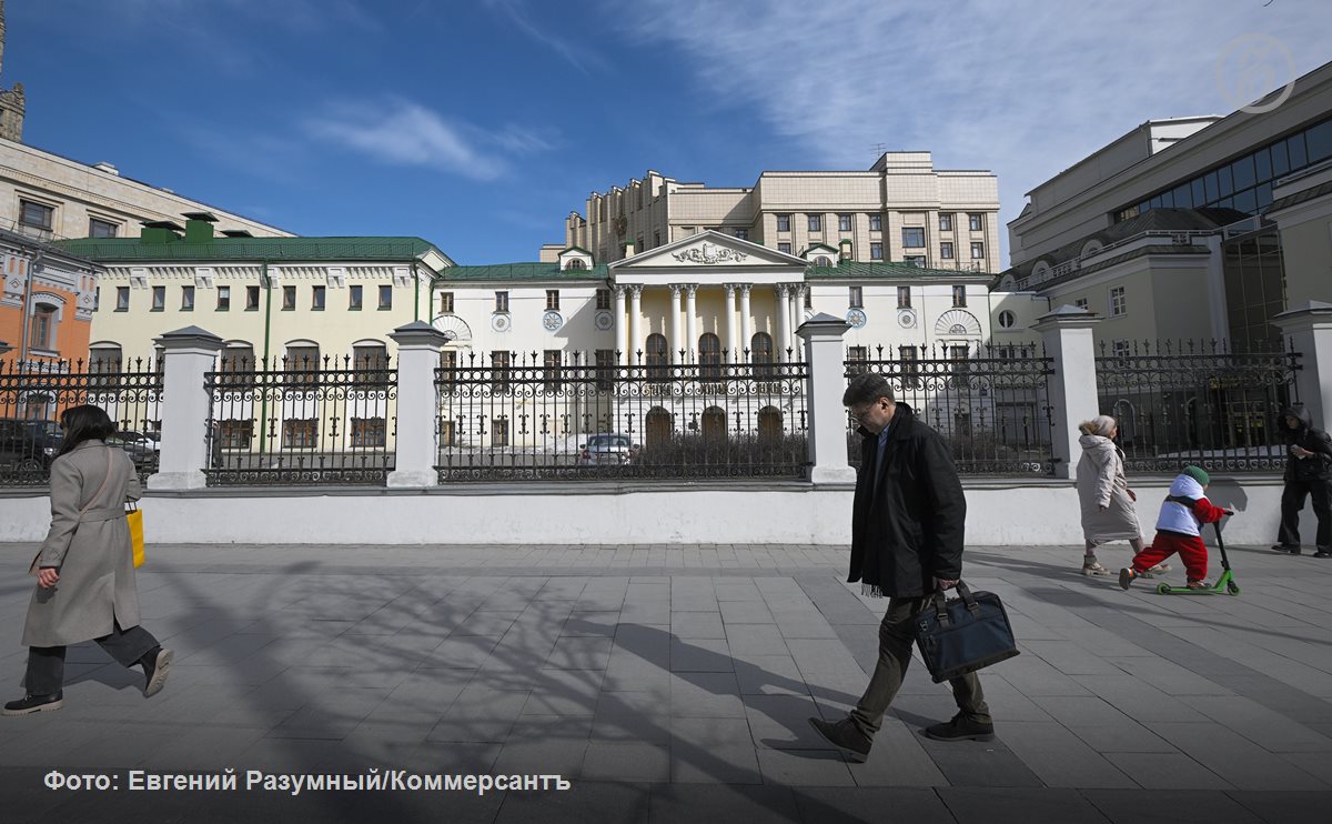 Росимущество в суде добивается расторжения долгосрочного договора на аренду усадьбы Несвицкой в центре Москвы