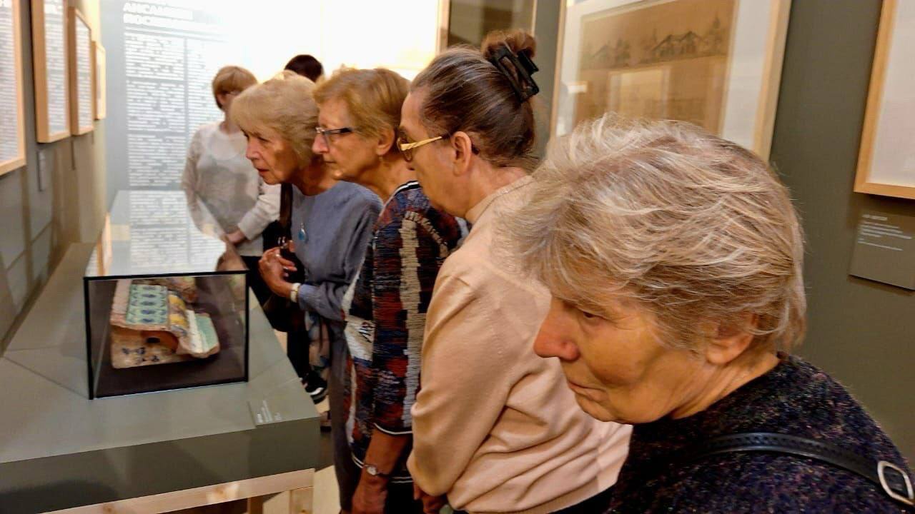 Василий Анохин: Люди пожилого возраста нуждаются в особой поддержке Василий Анохин: Люди пожилого возраста нуждаются в особой поддержке