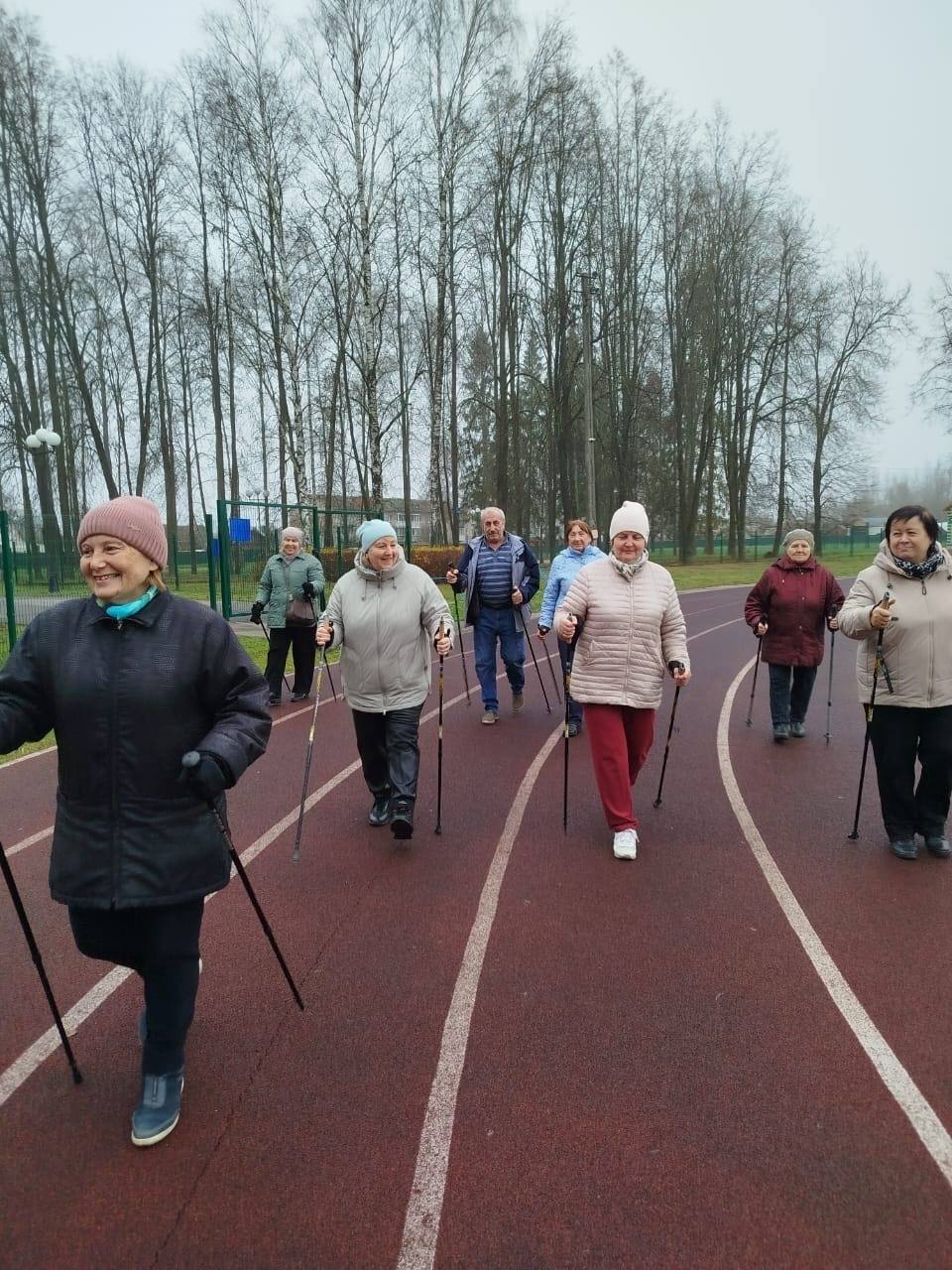 Василий Анохин: Люди пожилого возраста нуждаются в особой поддержке Василий Анохин: Люди пожилого возраста нуждаются в особой поддержке