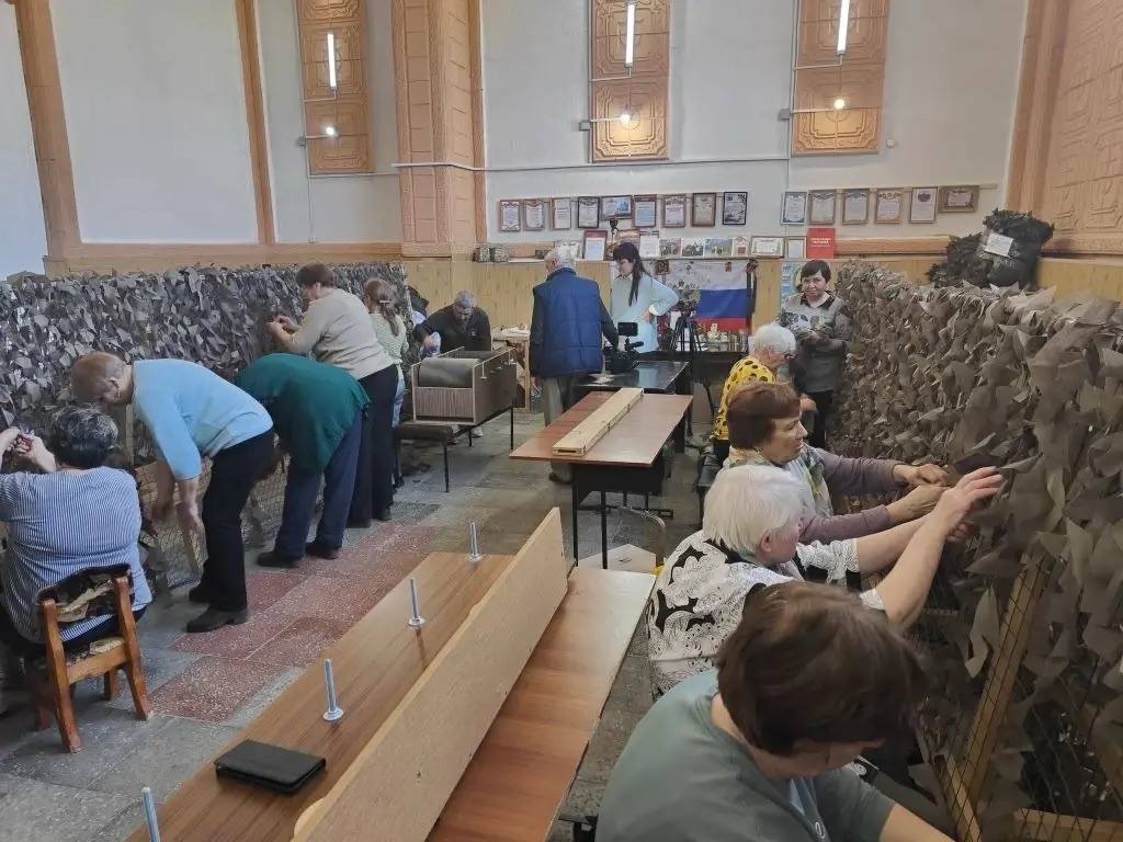 Василий Анохин: Помощь фронту и забота о жителях прифронтовых территорий — дело, которое объединяет общество и власть, детей и взрослых Василий Анохин: Помощь фронту и забота о жителях прифронтовых территорий — дело, которое объединяет общество и власть, детей и взрослых