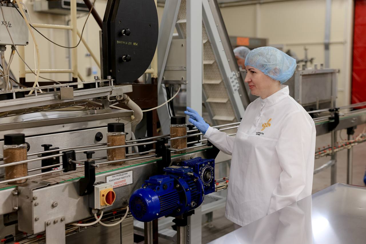 Василий Анохин: В Смоленском муниципальном округе запущено новое производство кофе Василий Анохин: В Смоленском муниципальном округе запущено новое производство кофе