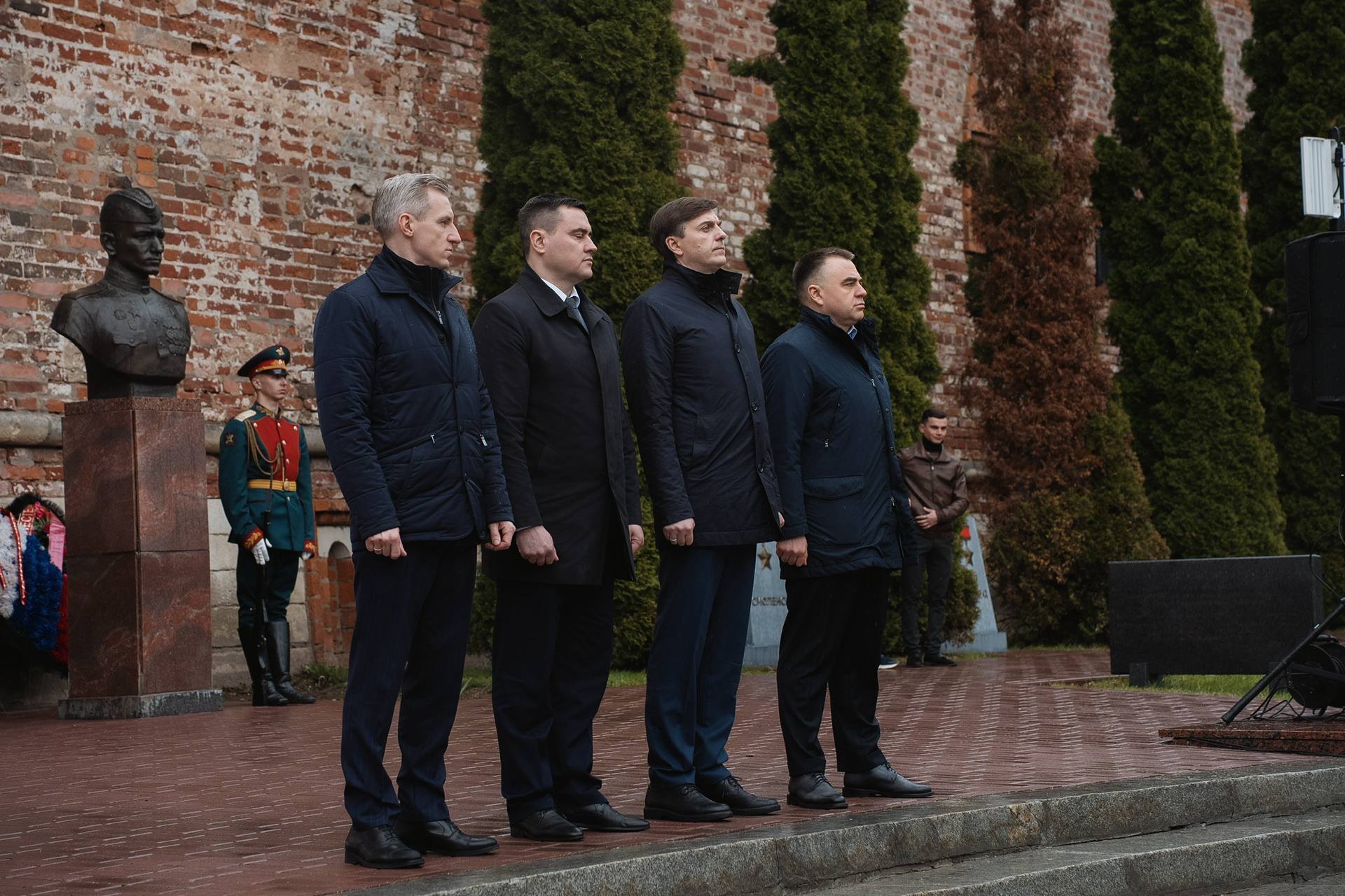 Василий Анохин: Смоленская область по праву носит звание щита России Василий Анохин: Смоленская область по праву носит звание щита России