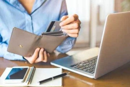 На пути к минимализму: 7 сомнительных покупок