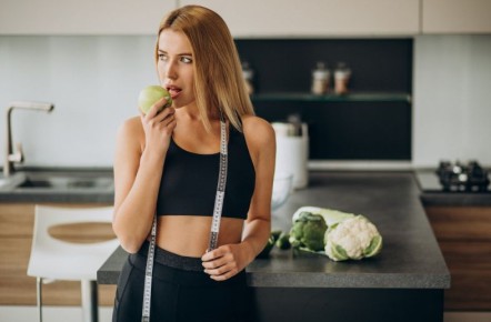 Краткосрочная диета этим летом: как имитация голодания борется с болезнью Крона