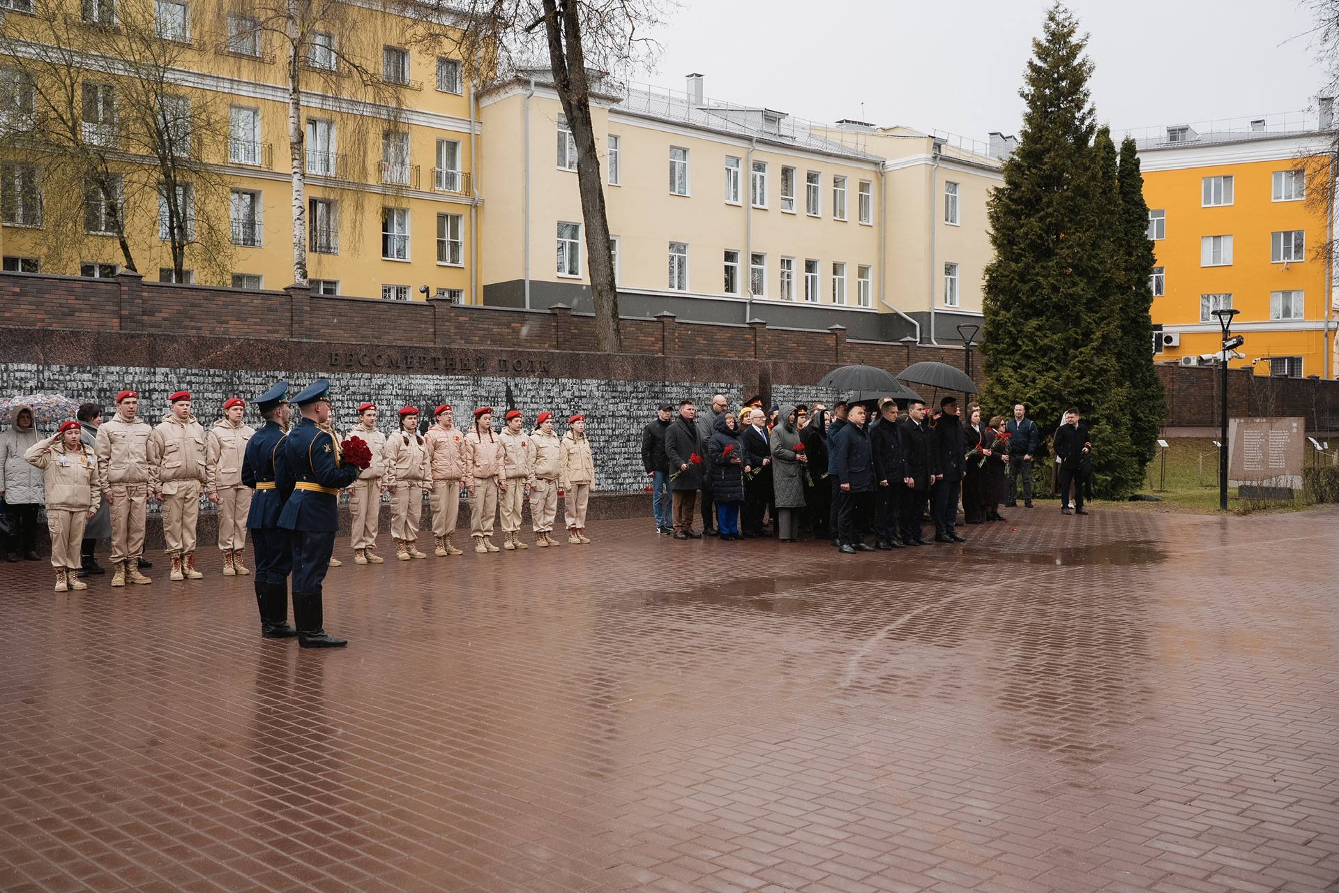 Василий Анохин: Смоленская область по праву носит звание щита России Василий Анохин: Смоленская область по праву носит звание щита России