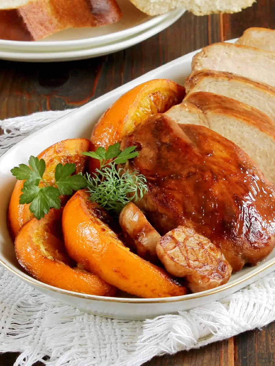 Нежное куриное филе с апельсинами: как удивить гостей?