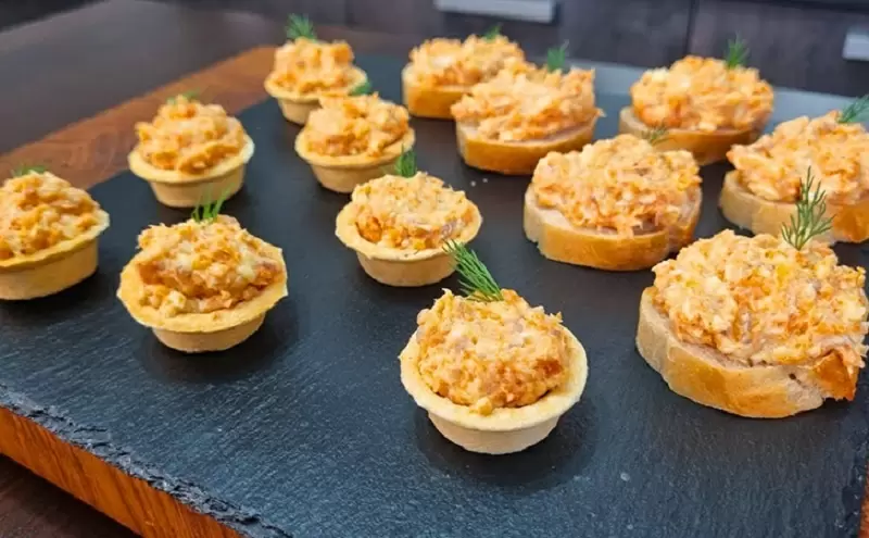 Секреты новогоднего угощения: селедочная икра как изысканная закуска