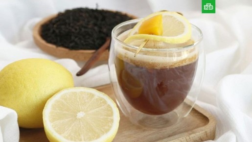 Почему лимон в чай не так полезен, как кажется