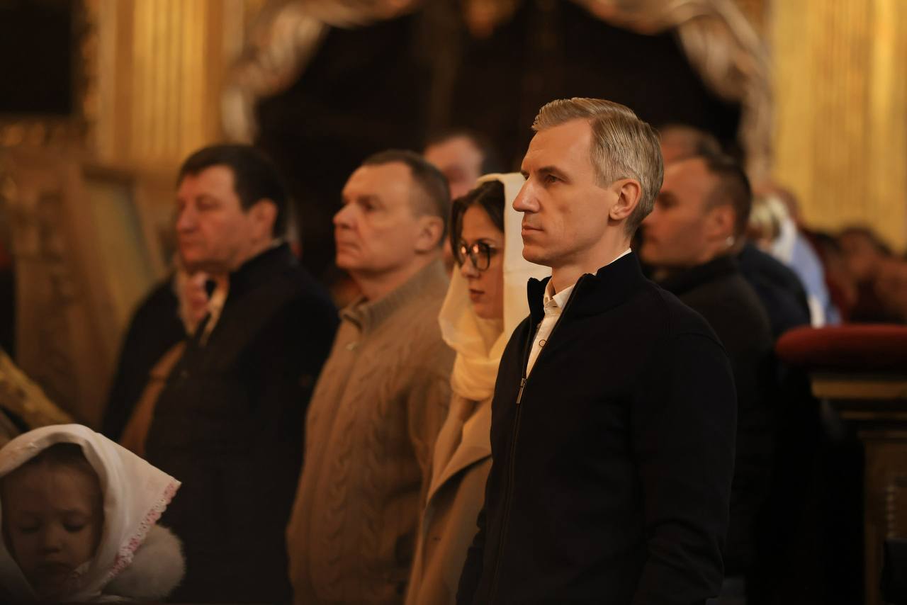 Василий Анохин: В храмах Смоленской области сегодня проходят Пасхальные богослужения Василий Анохин: В храмах Смоленской области сегодня проходят Пасхальные богослужения