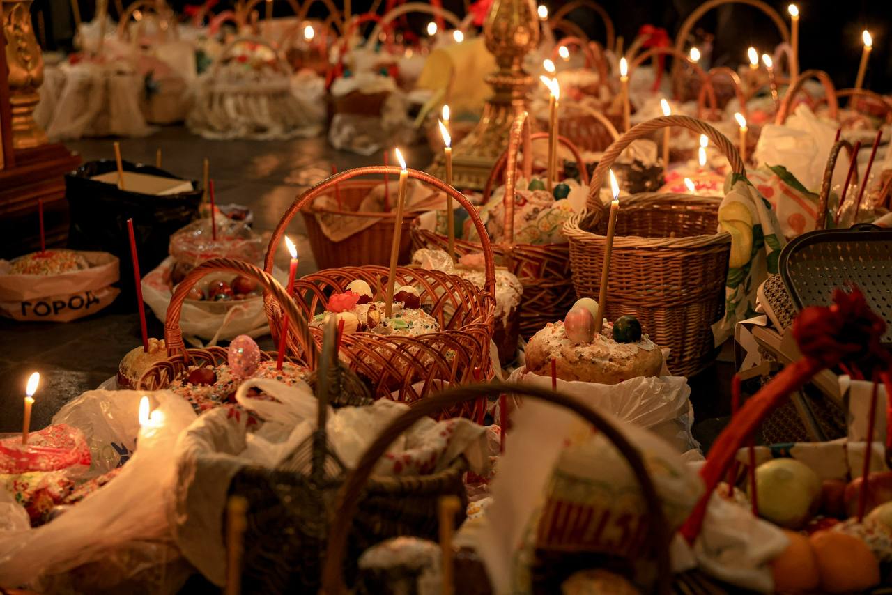 Василий Анохин: В храмах Смоленской области сегодня проходят Пасхальные богослужения Василий Анохин: В храмах Смоленской области сегодня проходят Пасхальные богослужения