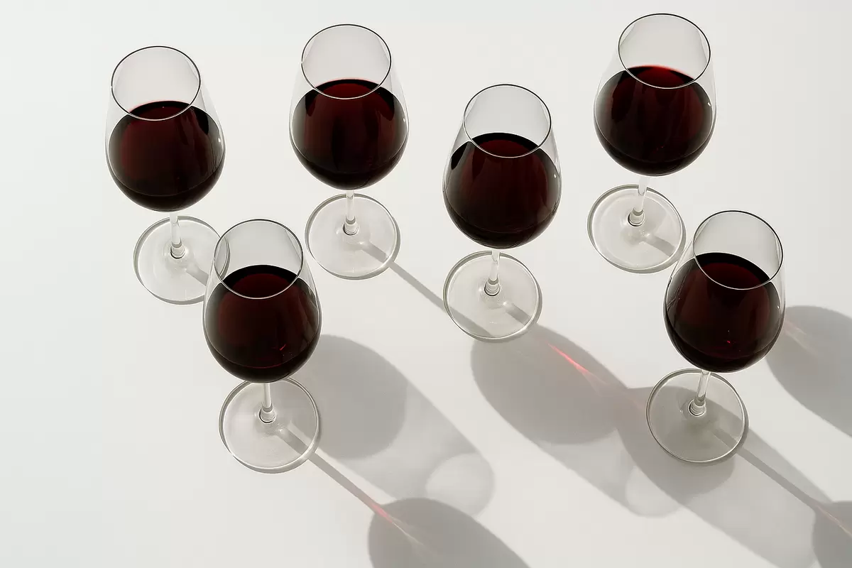 Магия красного вина: выбрать легко!