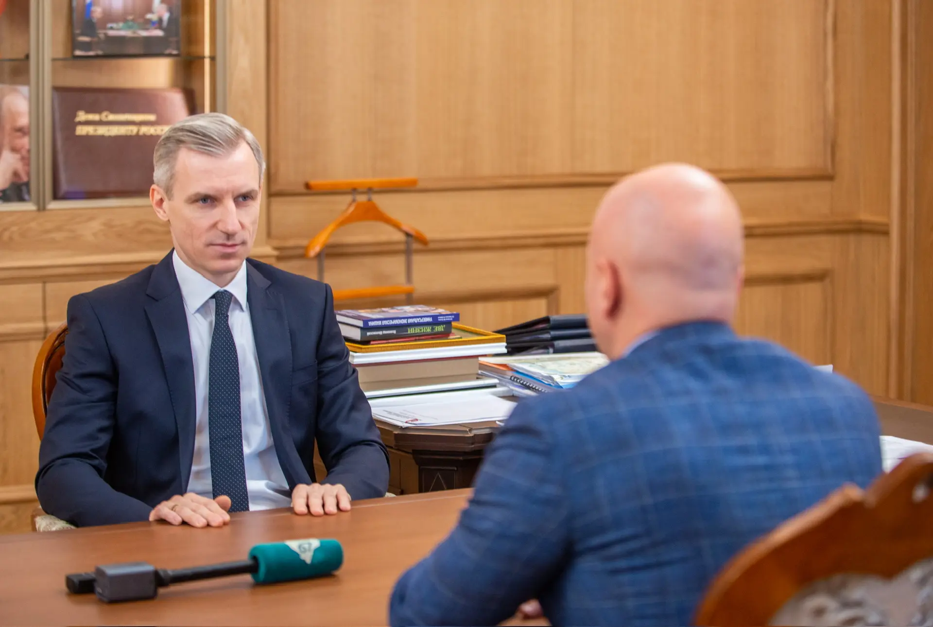 Василий Анохин: Глава Гагаринского муниципального округа Владимир Вячеславович Грунин уходит с поста руководителя муниципалитета в связи с переходом на другую работу Василий Анохин: Глава Гагаринского муниципального округа Владимир Вячеславович Грунин уходит с поста руководителя муниципалитета в связи с переходом на другую работу