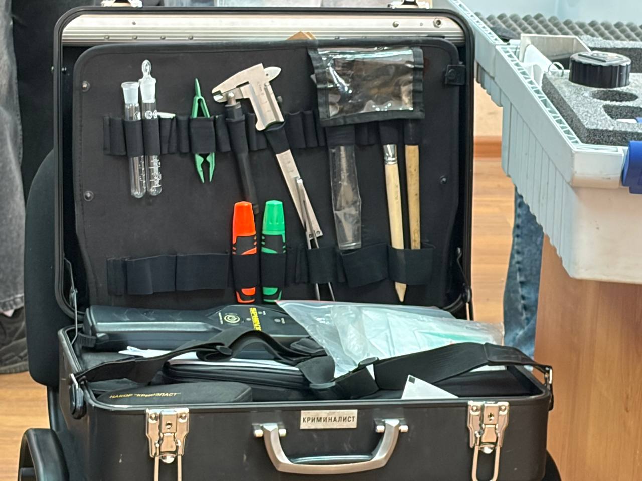 Офицеры следственного управления Следственного комитета России по Смоленской области провели профориентационное мероприятие для студентов Смоленского государственного университета Офицеры следственного управления Следственного комитета России по Смоленской области провели профориентационное мероприятие для студентов Смоленского государственного университета