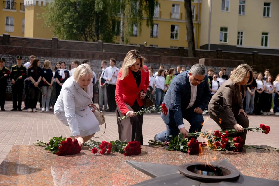 Василий Анохин: Смоленск — один из древнейших городов России, город-воин, который на протяжении веков стоял на пути завоевателей Василий Анохин: Смоленск — один из древнейших городов России, город-воин, который на протяжении веков стоял на пути завоевателей