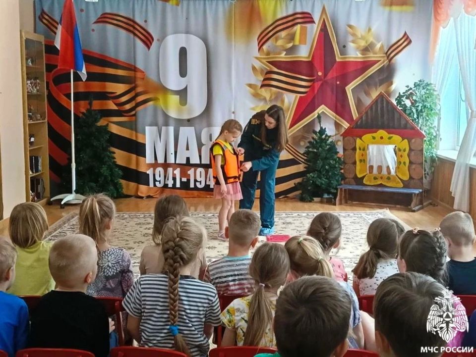 Запоминаем главное правило вместе Запоминаем главное правило вместе