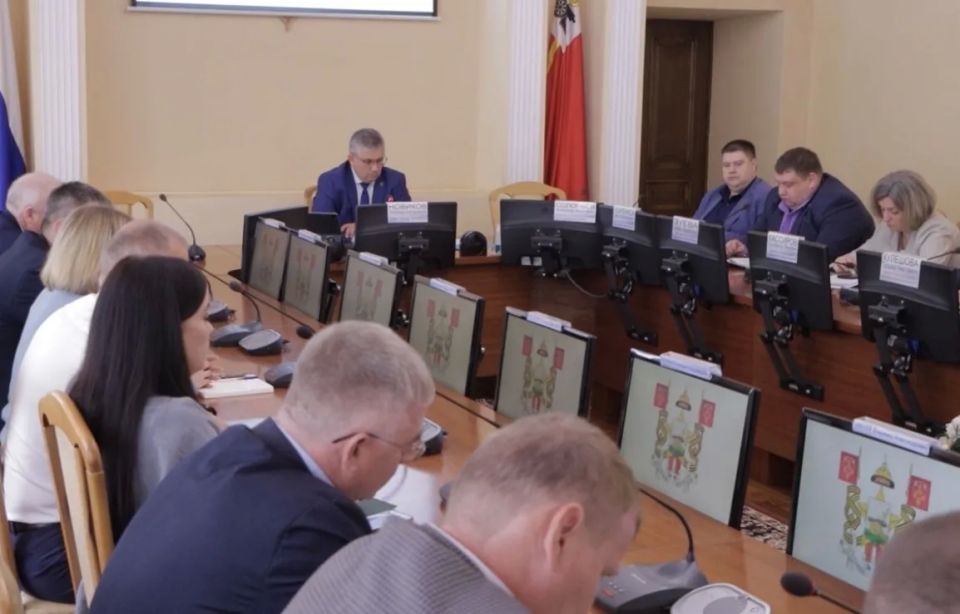 Александр Новиков: На очередной общегородской планерке в первую очередь говорили о старте ремонтно-строительной кампании Александр Новиков: На очередной общегородской планерке в первую очередь говорили о старте ремонтно-строительной кампании