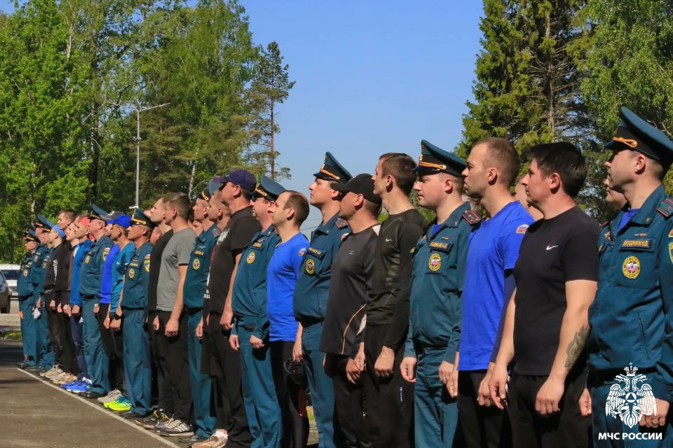 В Смоленске прошли соревнования по пожарно-спасательному спорту В Смоленске прошли соревнования по пожарно-спасательному спорту