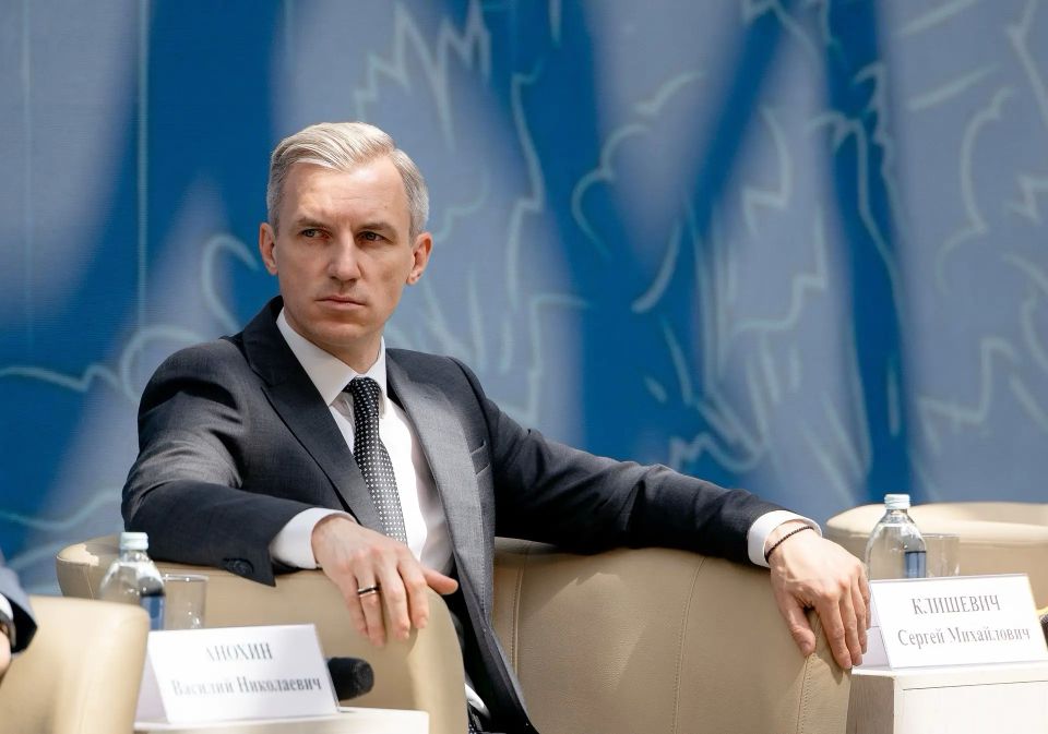 Василий Анохин: Смоленск, Молодежная столица России-2026, стал площадкой проведения Парламентских слушаний Парламентского Собрания Союза России и Беларуси, посвященных развитию молодёжной политики в Союзном государстве