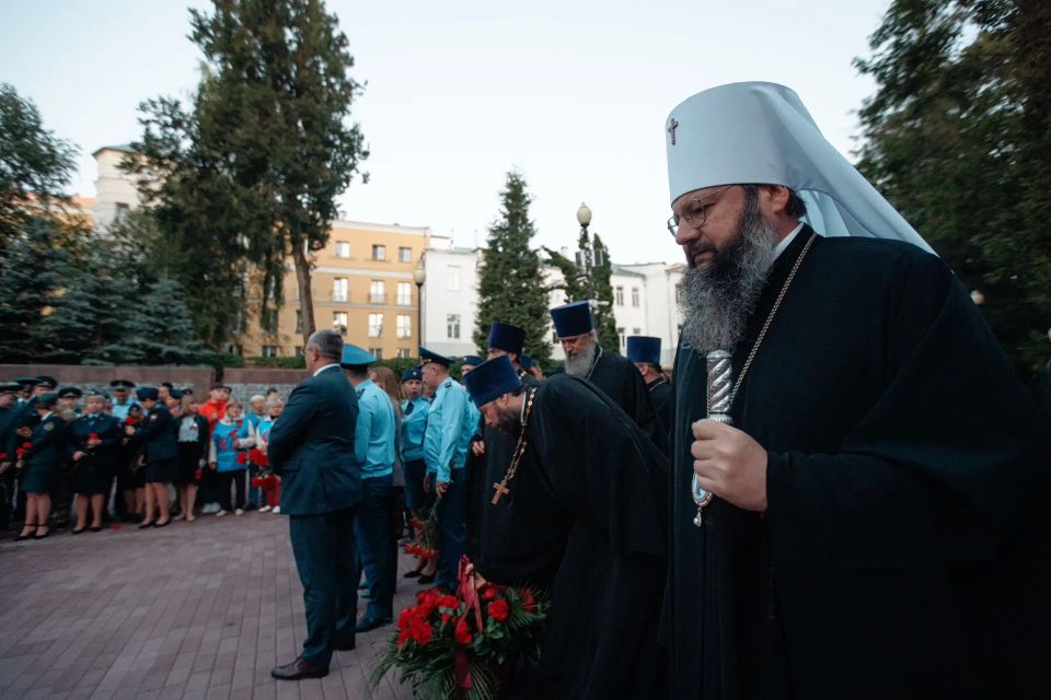 Александр Новиков: Сегодня день рождения и день небесного покровителя — день тезоименитства отмечает Митрополит Смоленский и Дорогобужский Исидор Александр Новиков: Сегодня день рождения и день небесного покровителя — день тезоименитства отмечает Митрополит Смоленский и Дорогобужский Исидор