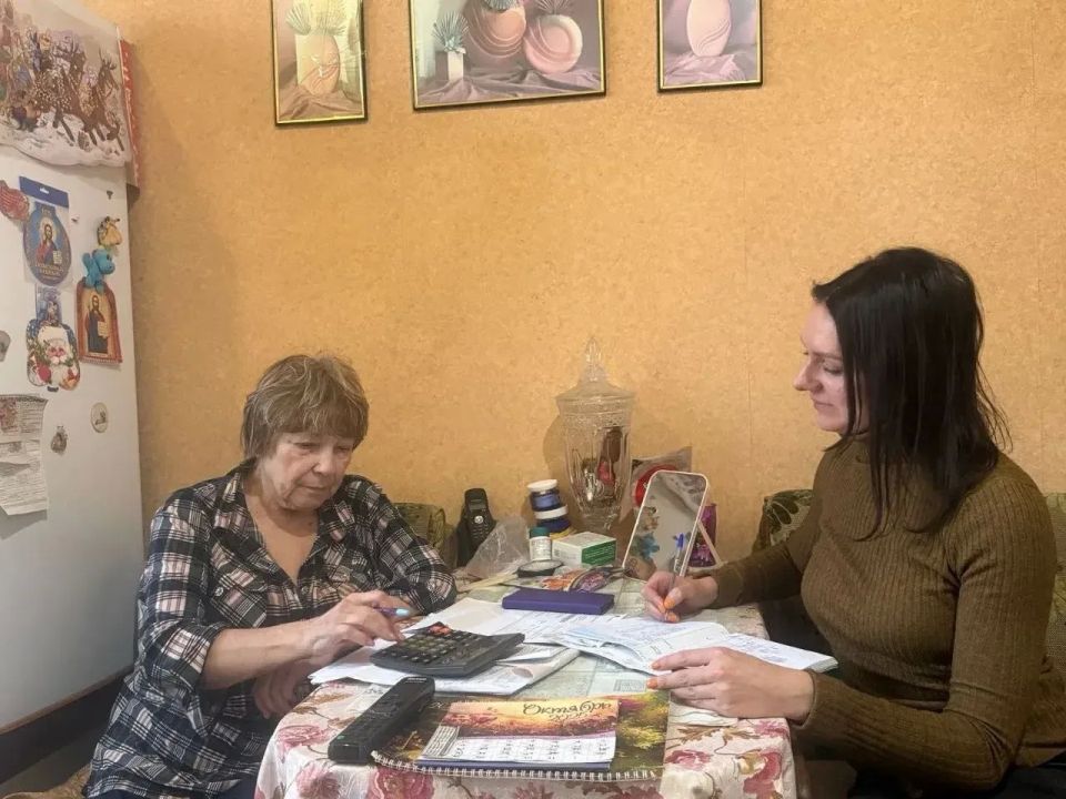 Василий Анохин: 8 июня – День социального работника Василий Анохин: 8 июня – День социального работника