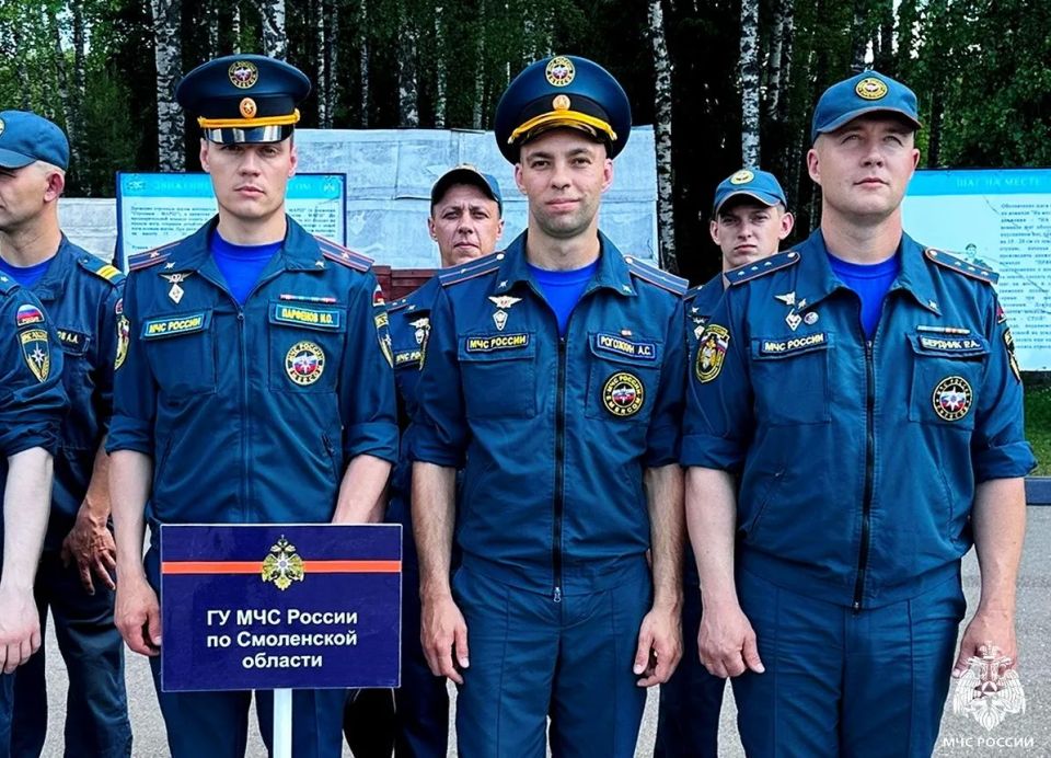 Смоленские огнеборцы сражаются за звание лучших Смоленские огнеборцы сражаются за звание лучших