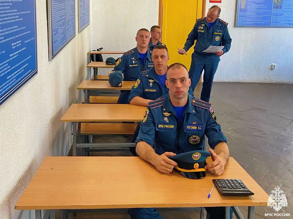 Смоленские огнеборцы сражаются за звание лучших Смоленские огнеборцы сражаются за звание лучших