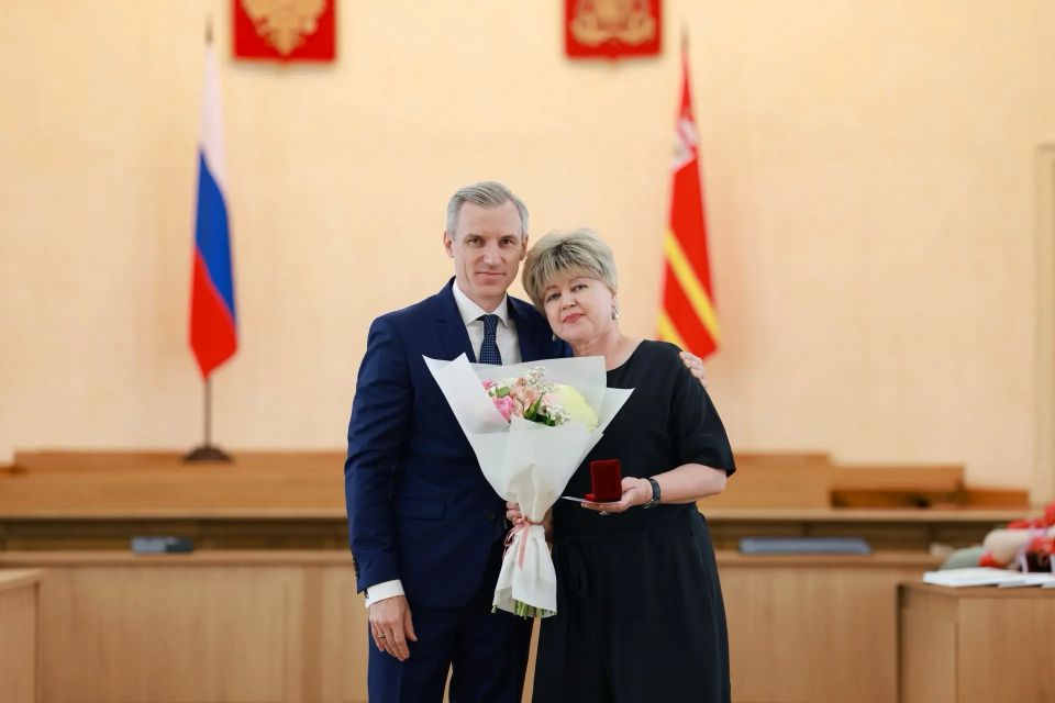 Василий Анохин: Люди благородной, важной и ответственной профессии – медицинские работники ежедневно заботятся о самом главном – жизни и здоровье наших жителей Василий Анохин: Люди благородной, важной и ответственной профессии – медицинские работники ежедневно заботятся о самом главном – жизни и здоровье наших жителей