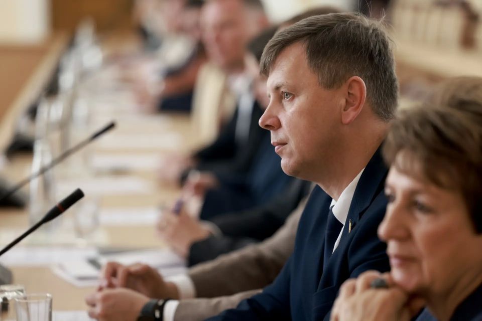 Василий Анохин: Вопросы сохранения объектов культурного наследия и формирование эффективных механизмов их вовлечения в экономический оборот обсуждаем сегодня в Смоленске Василий Анохин: Вопросы сохранения объектов культурного наследия и формирование эффективных механизмов их вовлечения в экономический оборот обсуждаем сегодня в Смоленске