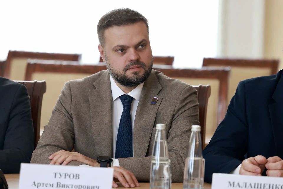 Василий Анохин: Вопросы сохранения объектов культурного наследия и формирование эффективных механизмов их вовлечения в экономический оборот обсуждаем сегодня в Смоленске Василий Анохин: Вопросы сохранения объектов культурного наследия и формирование эффективных механизмов их вовлечения в экономический оборот обсуждаем сегодня в Смоленске