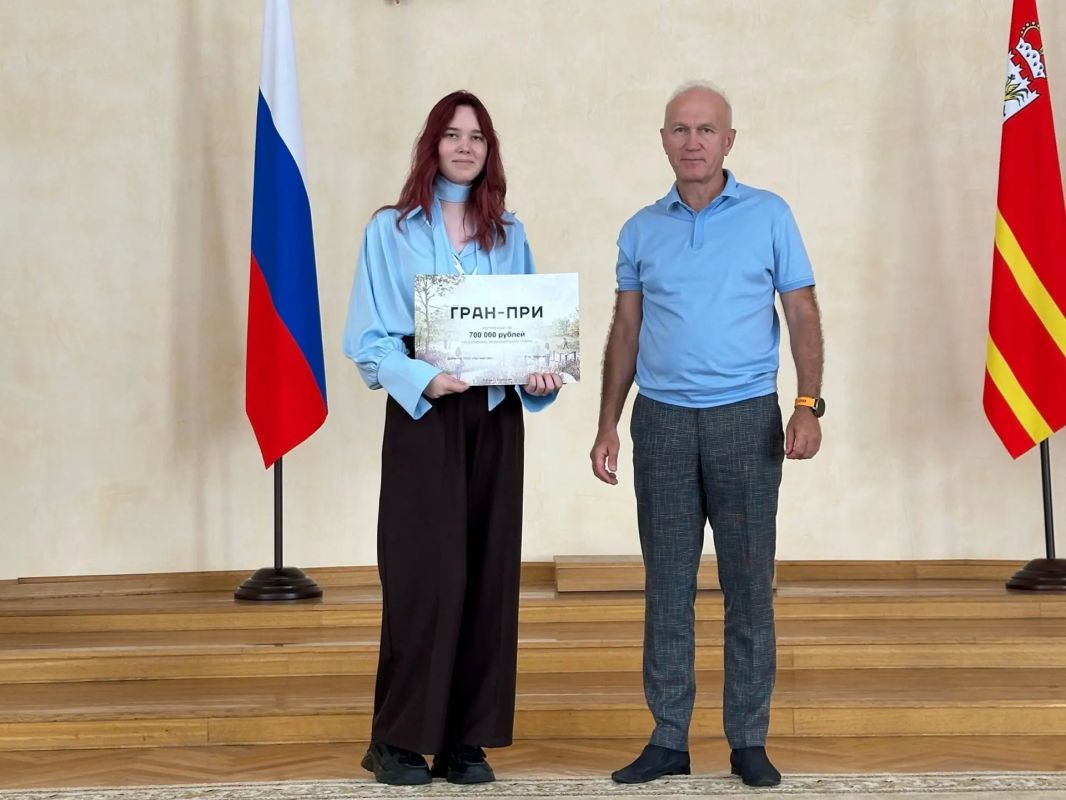 Василий Анохин: Город-герой Смоленск стал площадкой для проведения одного из крупнейших профессиональных конкурсов в сфере архитектуры, благоустройства и сохранения исторической памяти Василий Анохин: Город-герой Смоленск стал площадкой для проведения одного из крупнейших профессиональных конкурсов в сфере архитектуры, благоустройства и сохранения исторической памяти