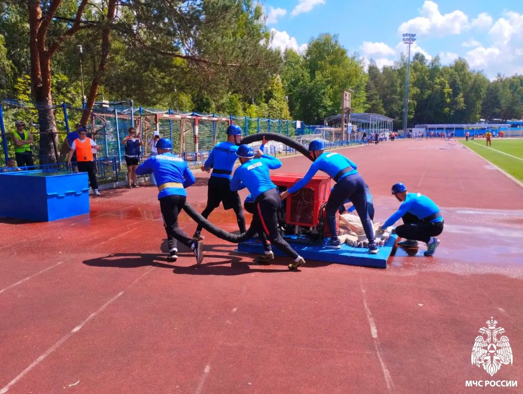 Борьба продолжается. Сегодня завершился очередной соревновательный день турнира на Кубок Федерации ЦФО по пожарно-прикладному спорту Борьба продолжается. Сегодня завершился очередной соревновательный день турнира на Кубок Федерации ЦФО по пожарно-прикладному спорту