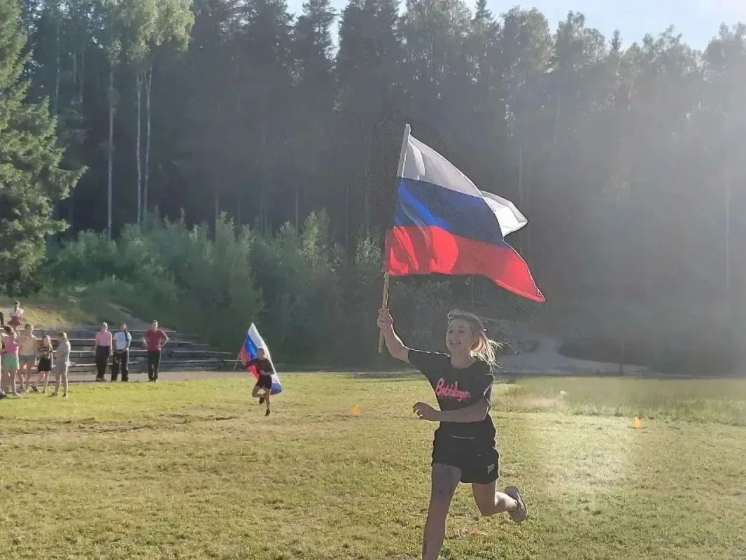 Около 12 тысяч детей отдохнули в детских лагерях Смоленщины в июне Около 12 тысяч детей отдохнули в детских лагерях Смоленщины в июне