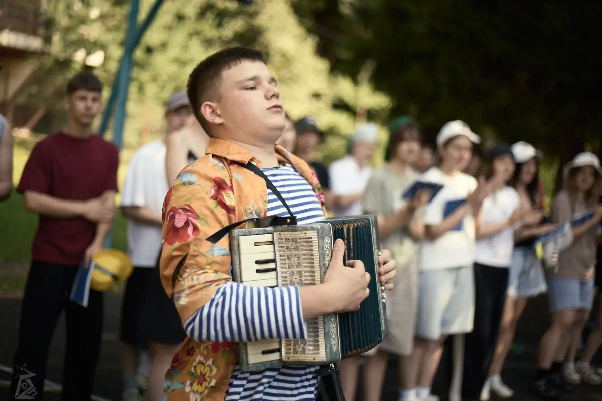 Председатель избирательной комиссии Смоленской области Олеся Жукова приняла участие в открытии XXXVII Смоленских областных сборов творческой молодёжи «Сокол-2026» Председатель избирательной комиссии Смоленской области Олеся Жукова приняла участие в открытии XXXVII Смоленских областных сборов творческой молодёжи «Сокол-2026»