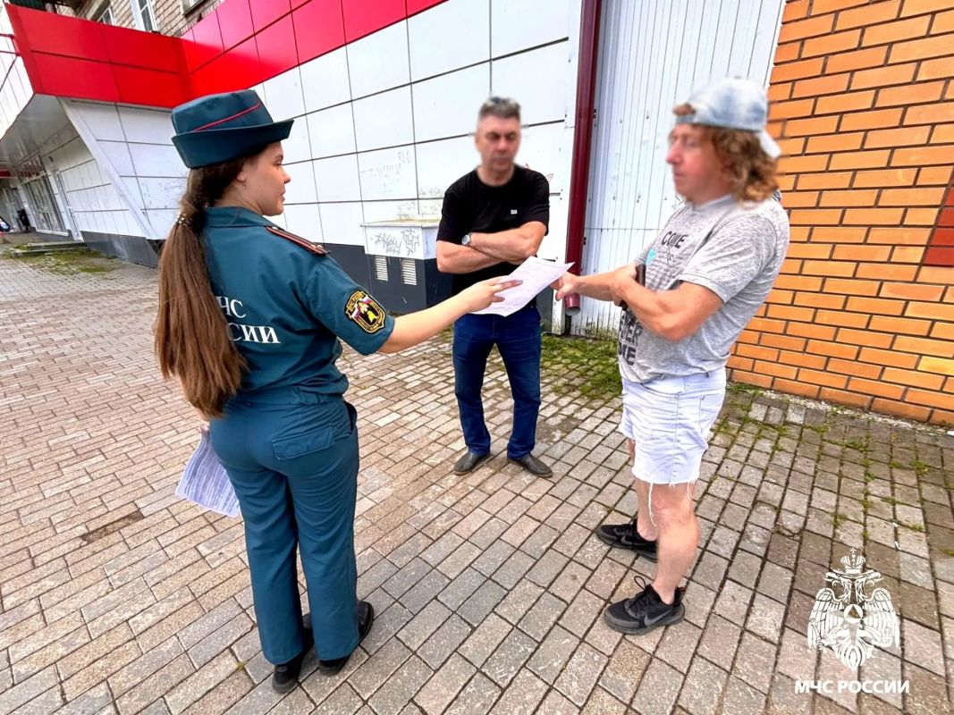 Профилактический рейд в летнюю жару Профилактический рейд в летнюю жару
