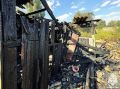 Огонь уничтожил восемь построек за считанные минуты