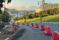 На склоне между улицами Парижской Коммуны и Большой Советской прошло выездное совещание комиссии по предупреждению и ликвидации чрезвычайных ситуаций