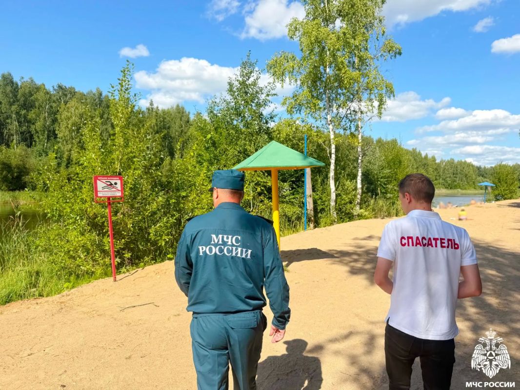 Купаться запрещено!. В рамках закрытия купального сезона прошли совместные профилактические рейды по смоленским озёрам Купаться запрещено!. В рамках закрытия купального сезона прошли совместные профилактические рейды по смоленским озёрам