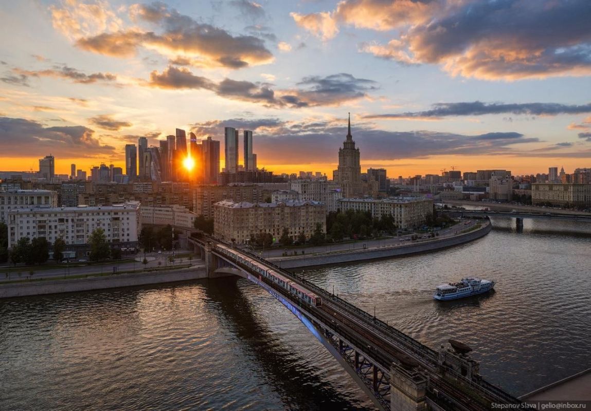 Мост метро Смолленской линии