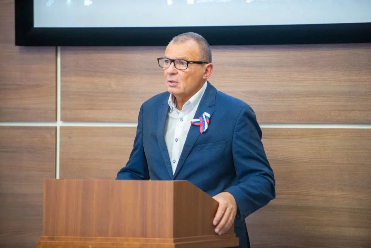 Василий Анохин: Адаптация участников специальной военной операции к гражданской жизни, а также усиление региональной команды профессионалами из числа наших защитников – главные цели образовательной программы "Герои СВОего... Василий Анохин: Адаптация участников специальной военной операции к гражданской жизни, а также усиление региональной команды профессионалами из числа наших защитников – главные цели образовательной программы "Герои СВОего...